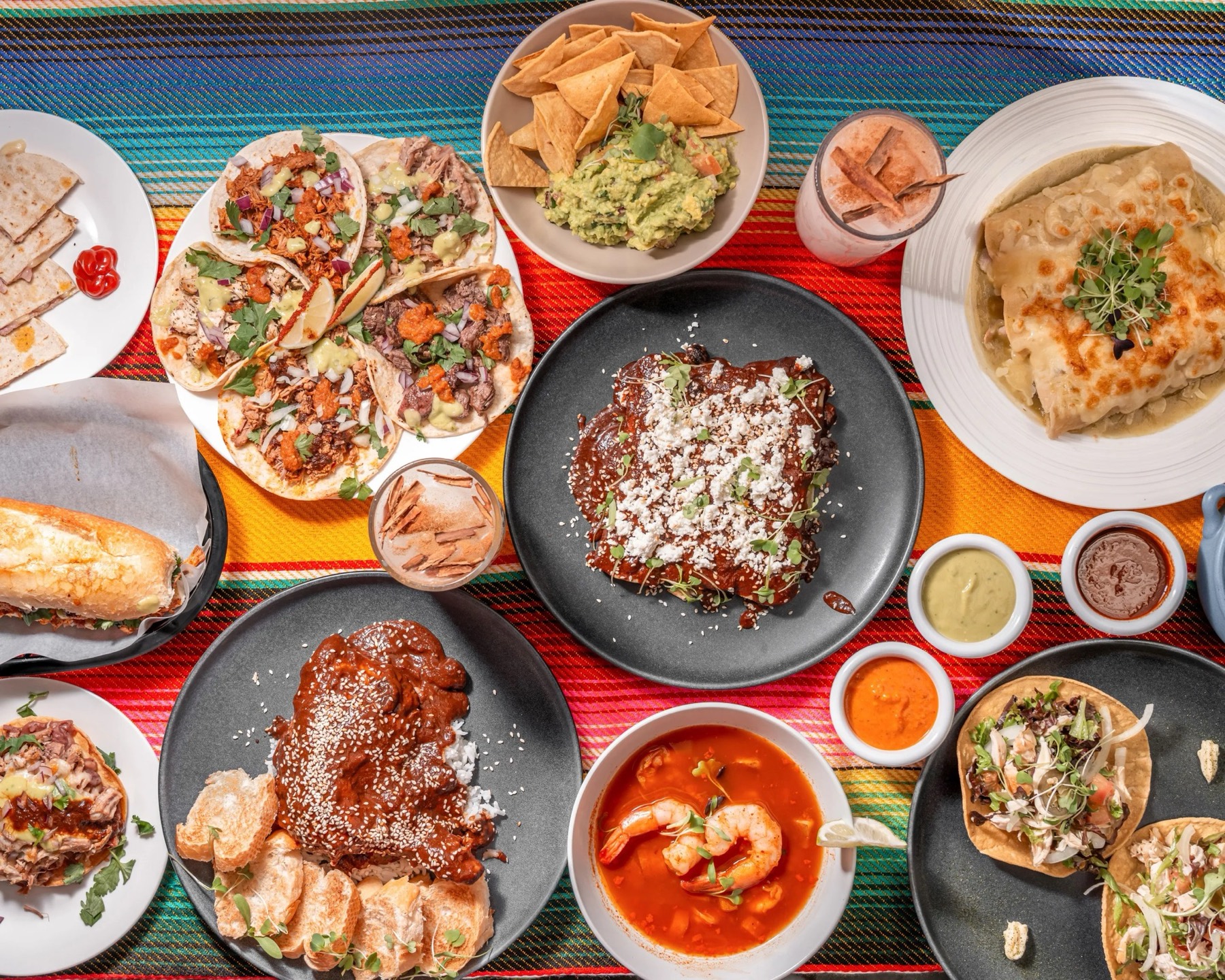 Una mesa mexicana en Sagrado Cantina, St Kevin’s Arcade. Foto de sagradocantina.co.nz.